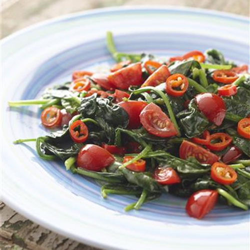 Spinat-Tomaten Salat
